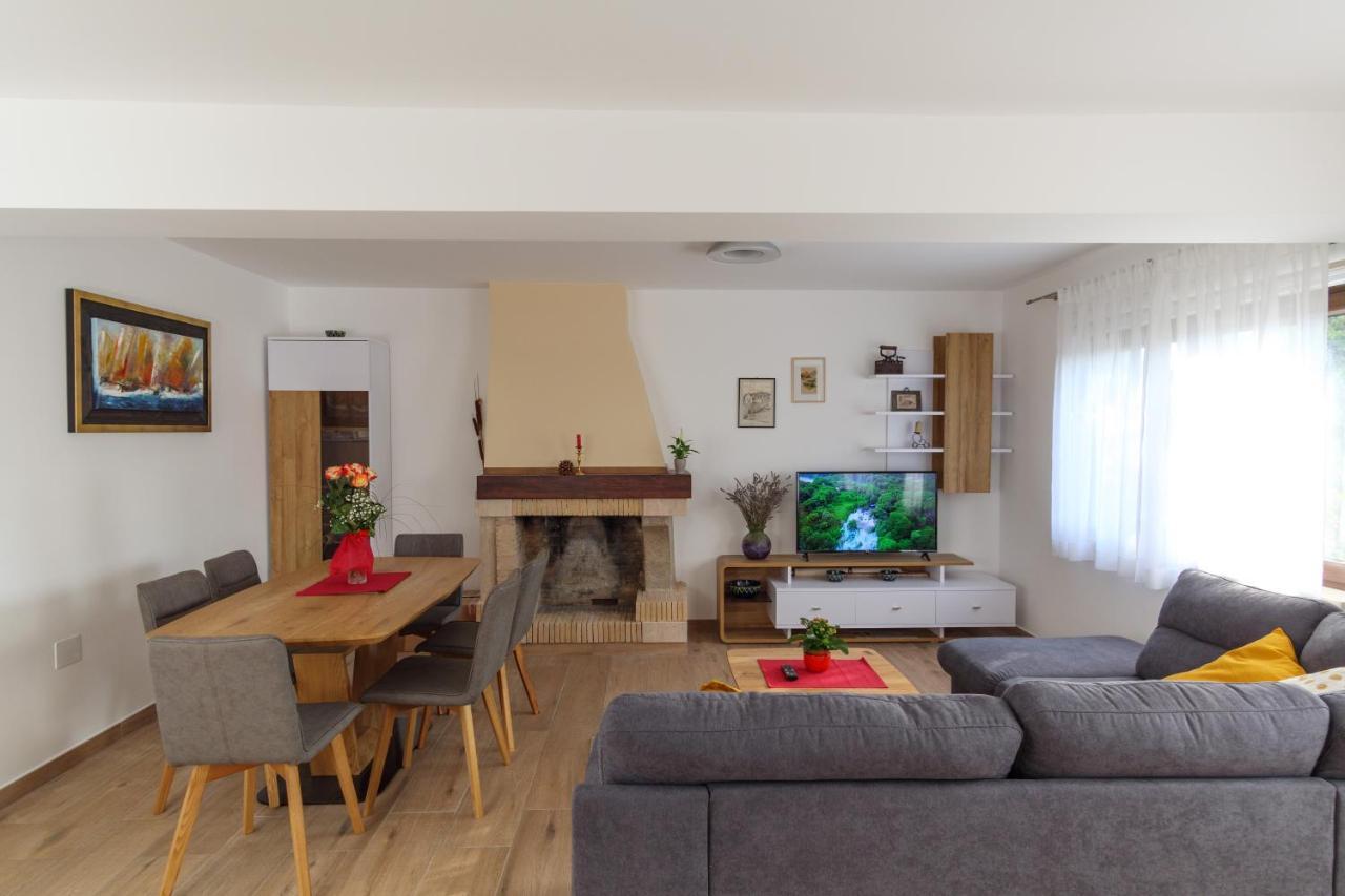 Apartmani Ravan Cernik  Luaran gambar