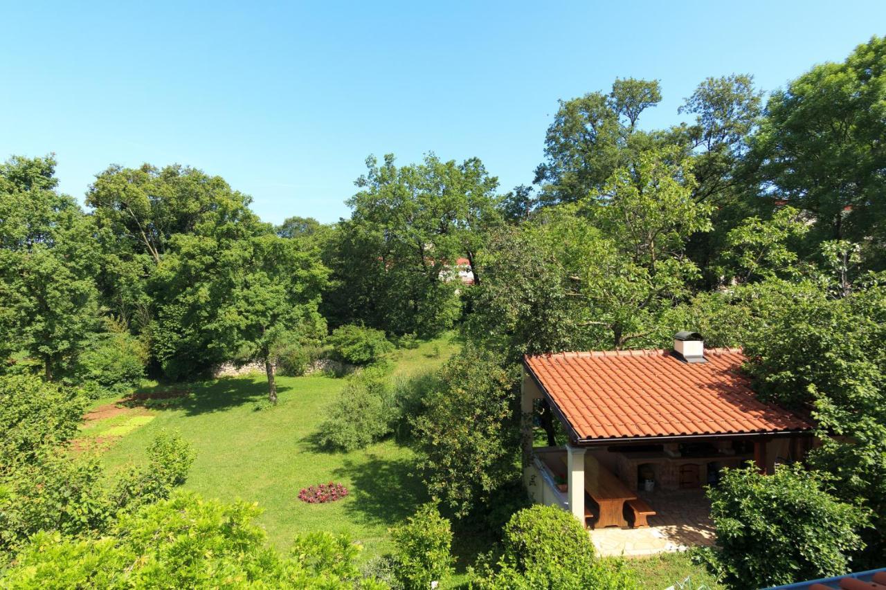 Apartmani Ravan Cernik  Luaran gambar